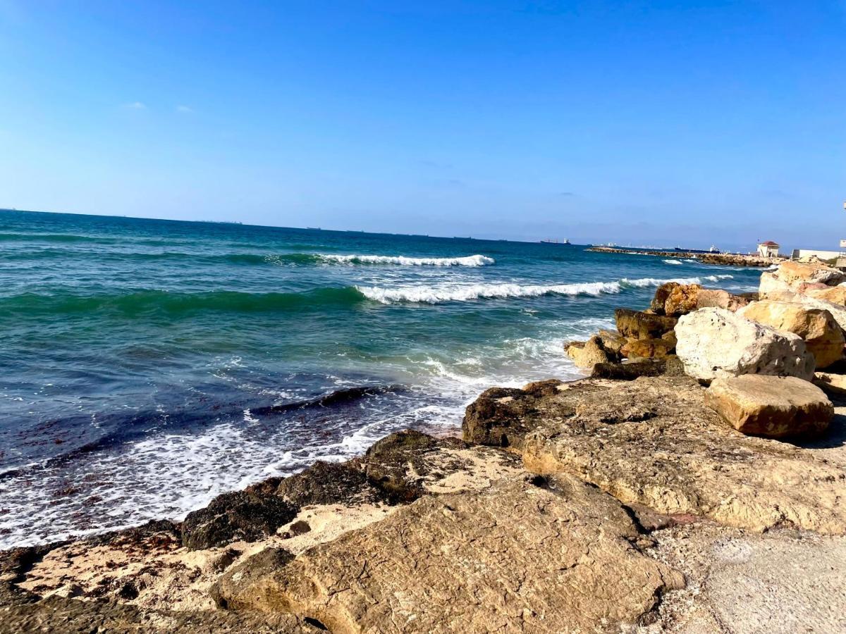 Sea View Cozy Apartment Хайфа Экстерьер фото